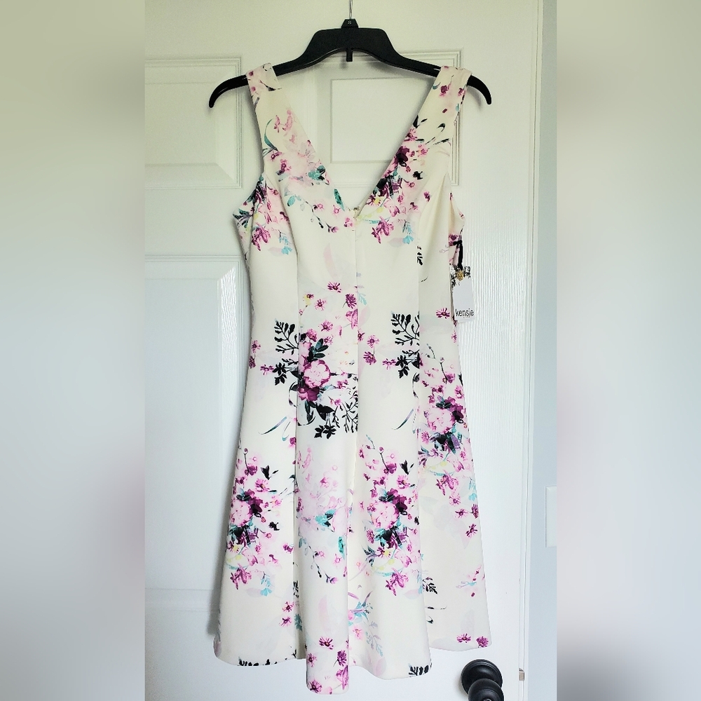 Kensie White/Ivory Scuba Midi Dress V-Neck Sleeveless Stitch Fix Size 8